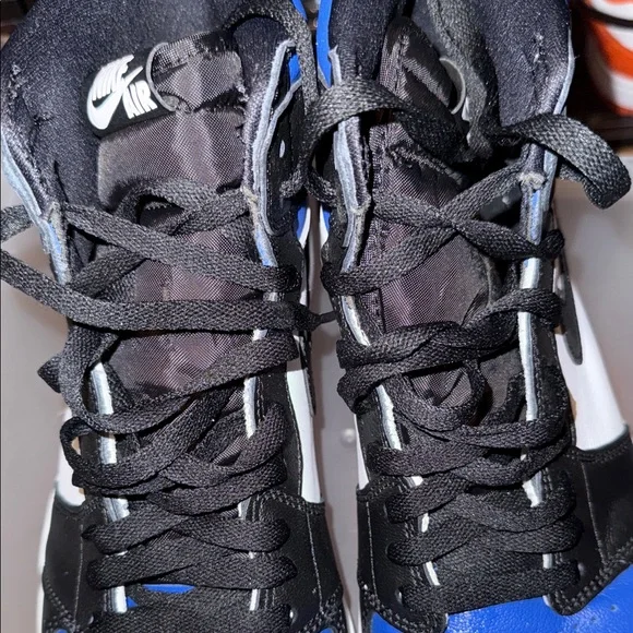 Mens Jordan Air 1 Retro High OG "Royal Toe" sneakers Black - Picture 8 of 11